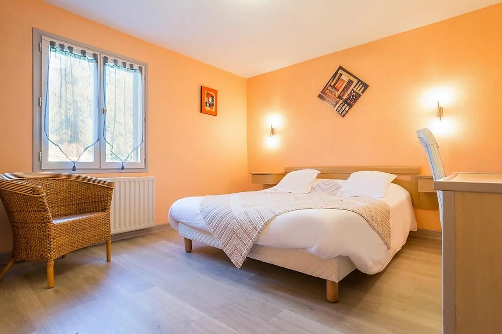 Lieux événementiels, LES CÈDRES BLEUS