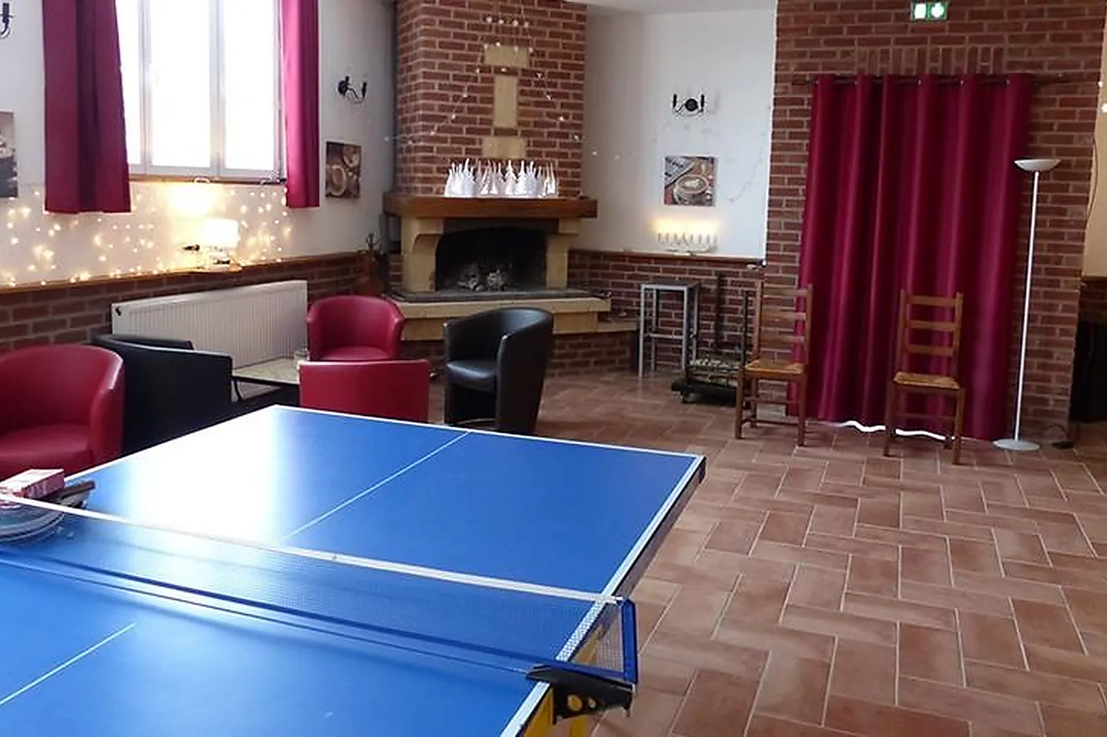 Lieux événementiels, LES CHARMILLES DE MORMAL