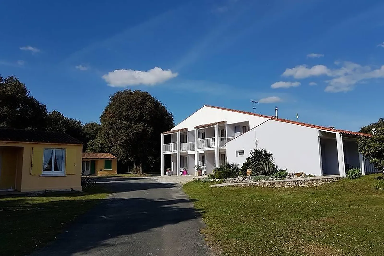 Lieux événementiels, LES CHENES VERTS