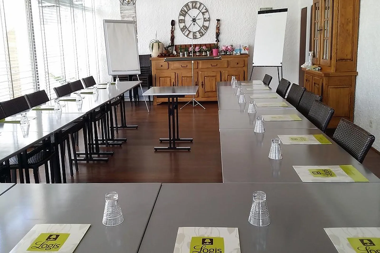 Lieux événementiels, LES COLS VERTS