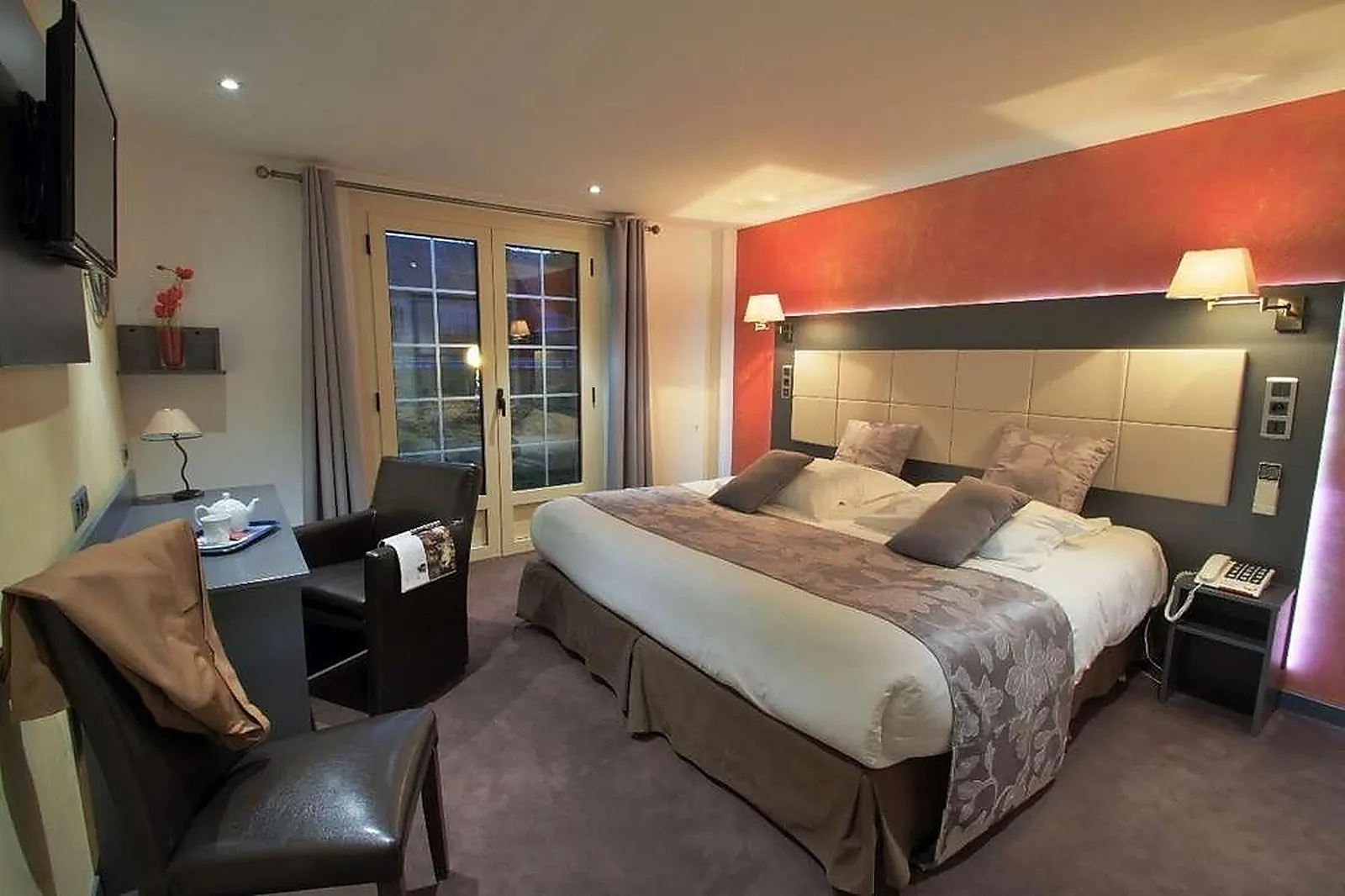 Lieux événementiels, LES COQUELICOTS