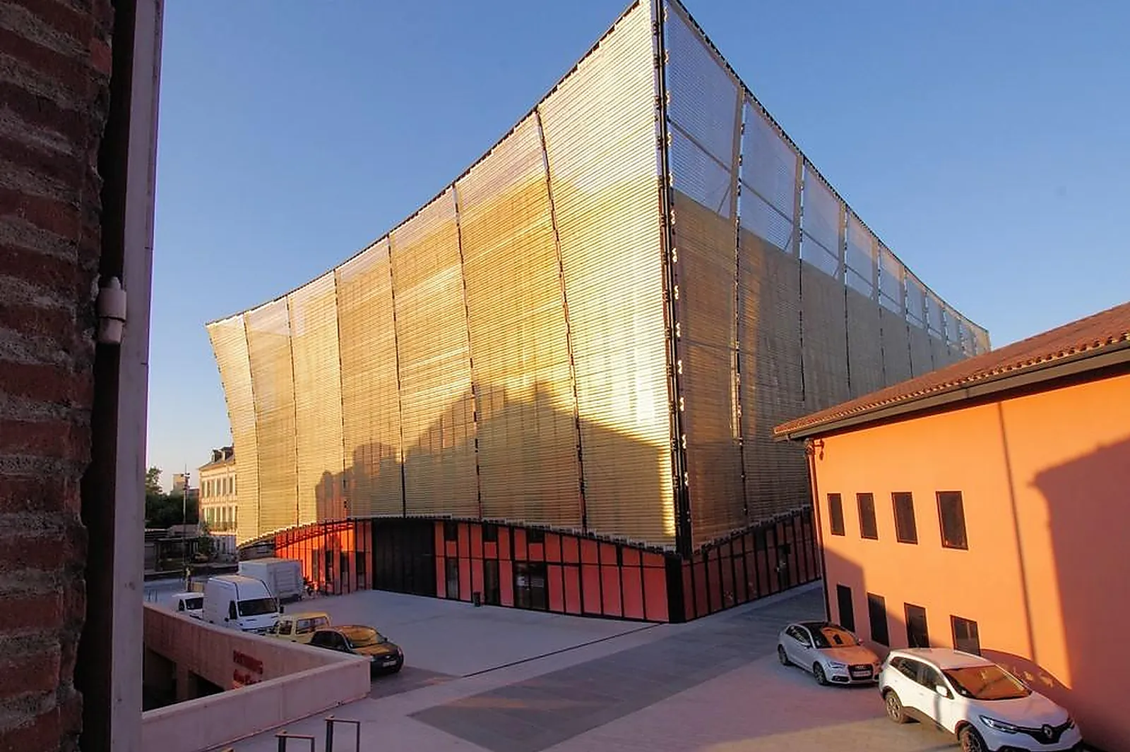 Lieux événementiels, LES CORDÉES LIÉES