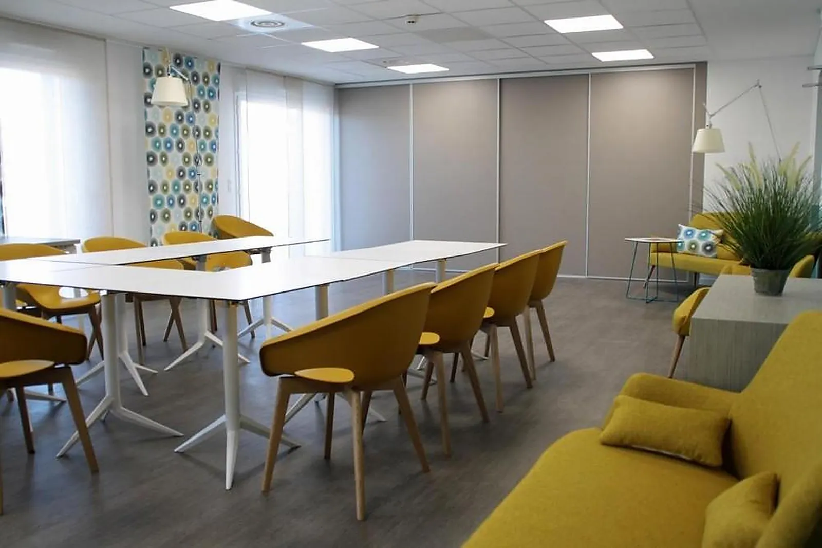 Lieux événementiels, LES COTEAUX DE JONZAC