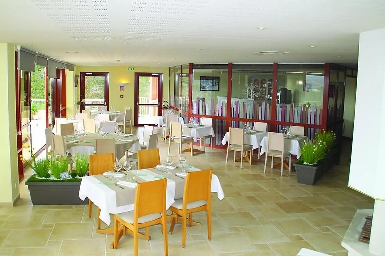 Lieux événementiels, LES DEMOISELLES