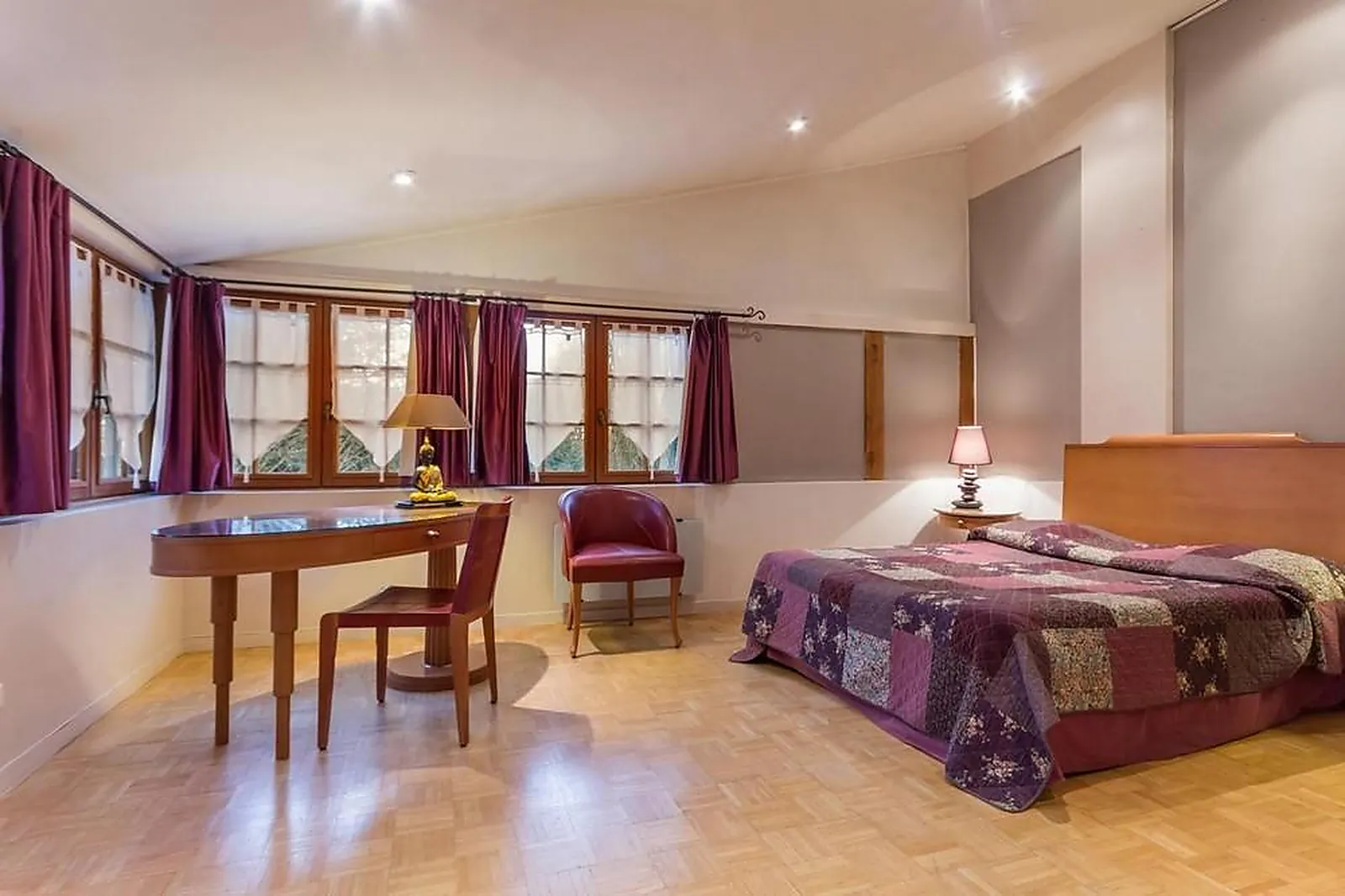 Lieux événementiels, LES DOMAINES DE GASTON