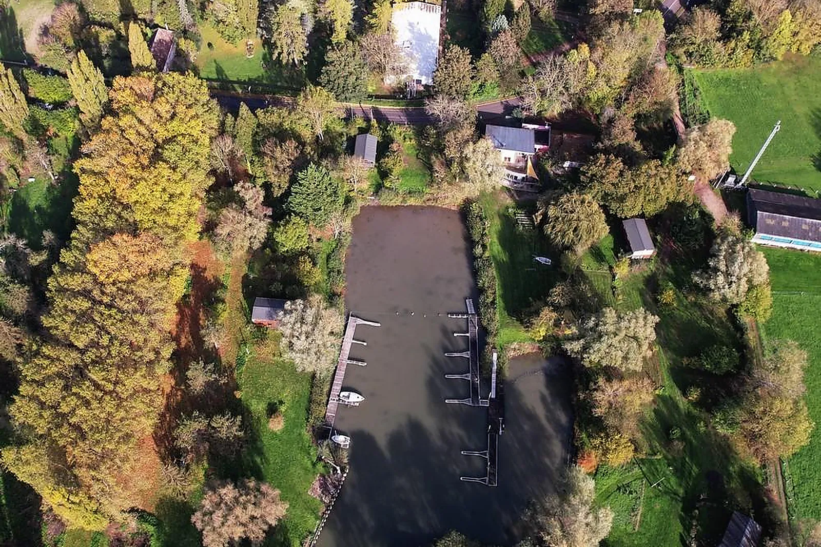 Lieux événementiels, LES DOMAINES DE GASTON