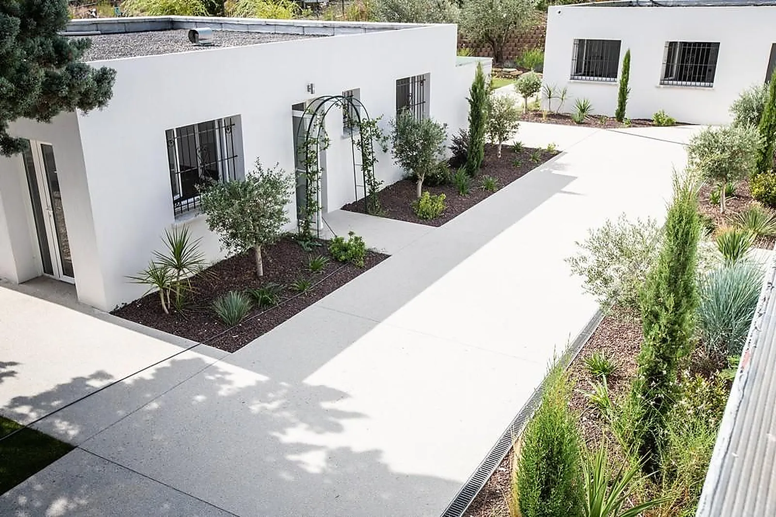 Lieux événementiels, LES DOMAINES DE MANEL