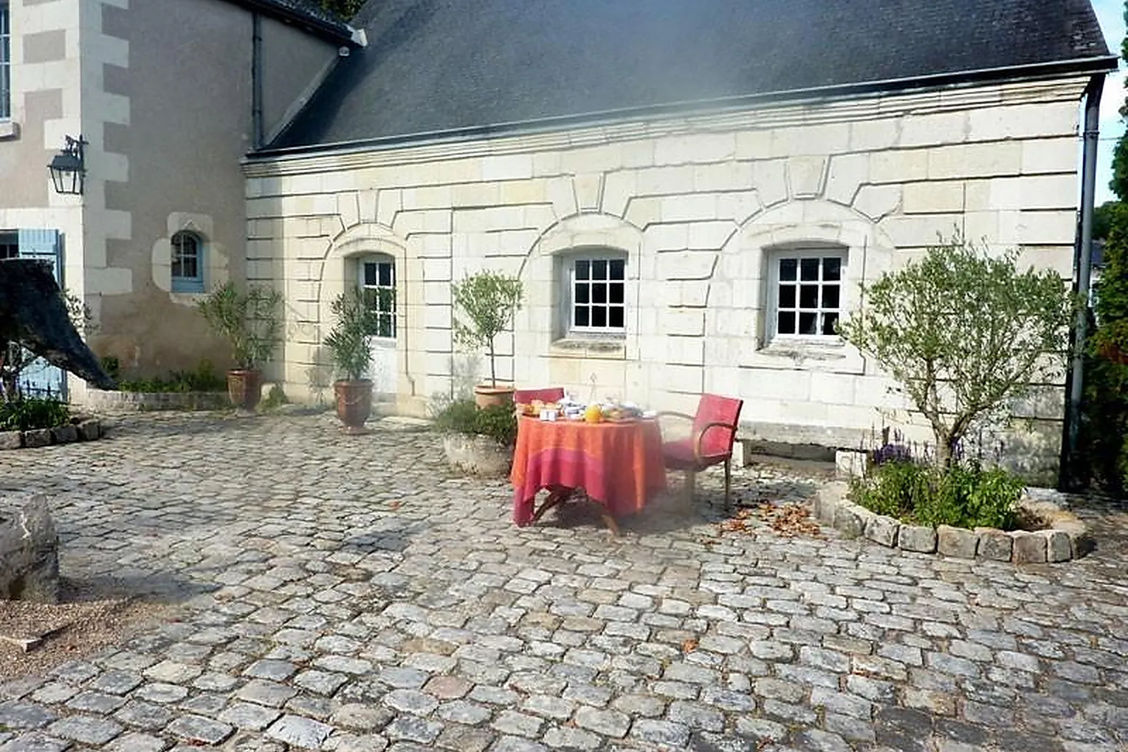 Lieux événementiels, LES DOUVES