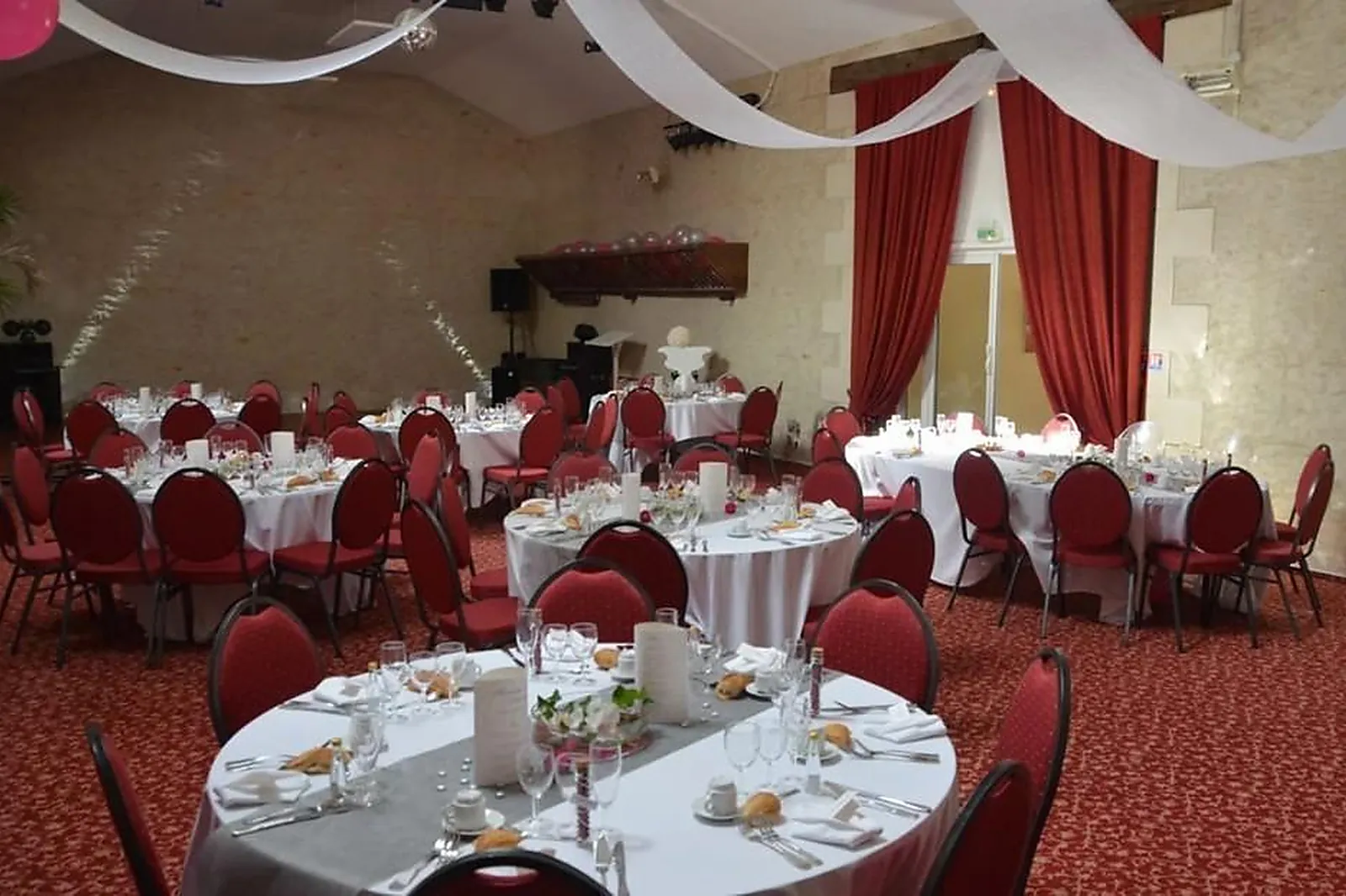 Lieux événementiels, LES DUCS DE RICHELIEU