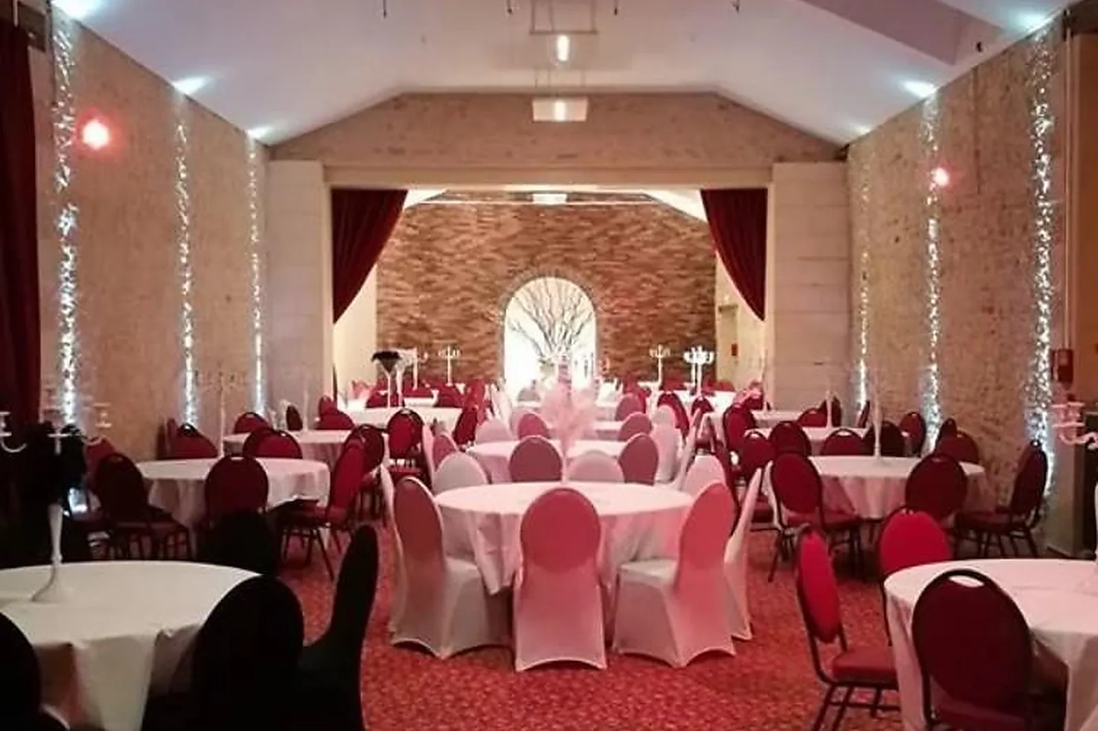 Lieux événementiels, LES DUCS DE RICHELIEU