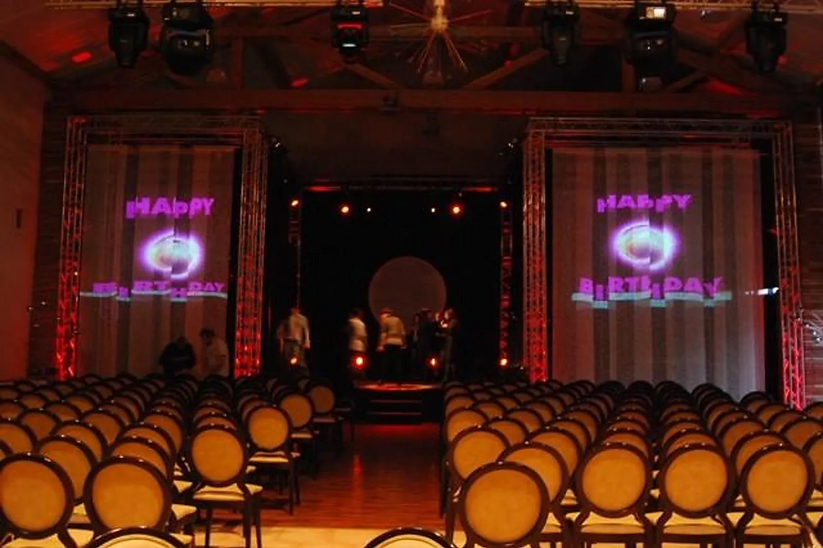 Lieux événementiels, LES ECURIES DE LA TOUR