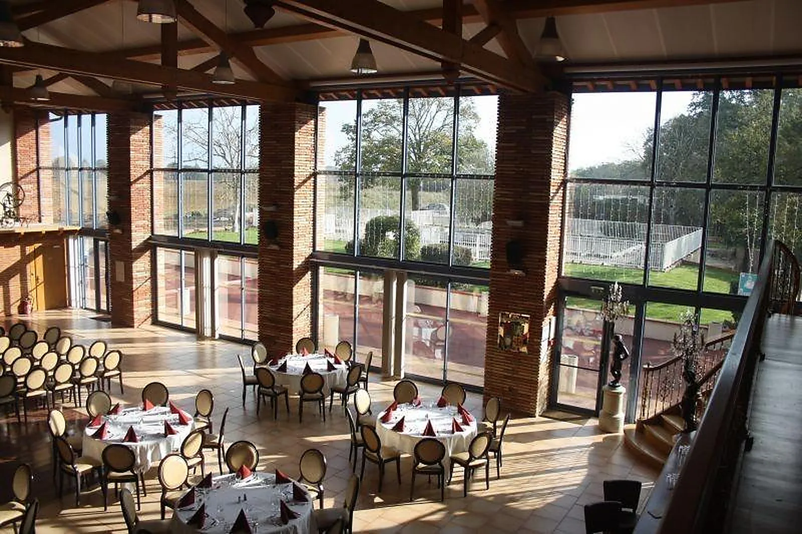 Lieux événementiels, LES ECURIES DE LA TOUR