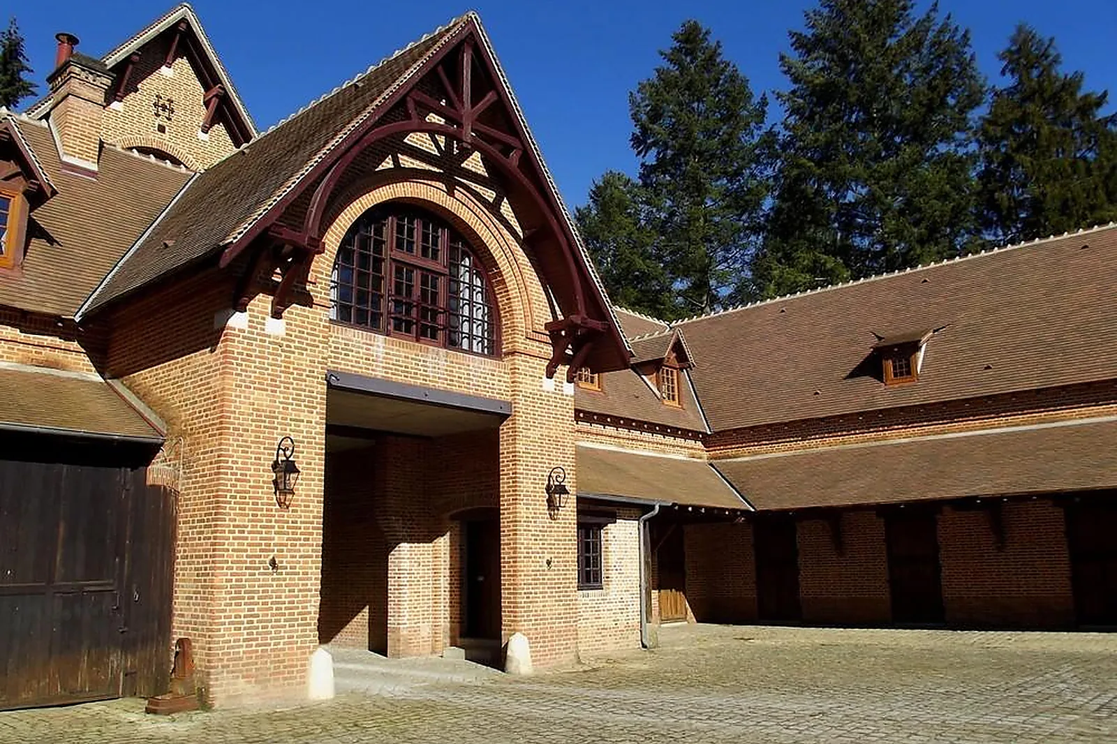 Lieux événementiels, LES ECURIES DE RIVAULDE