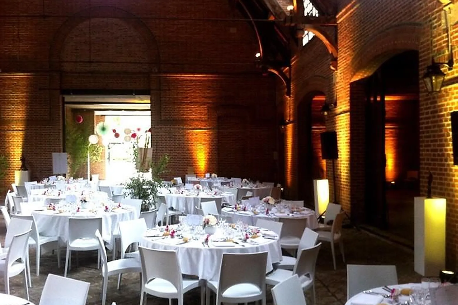 Lieux événementiels, LES ECURIES DE RIVAULDE