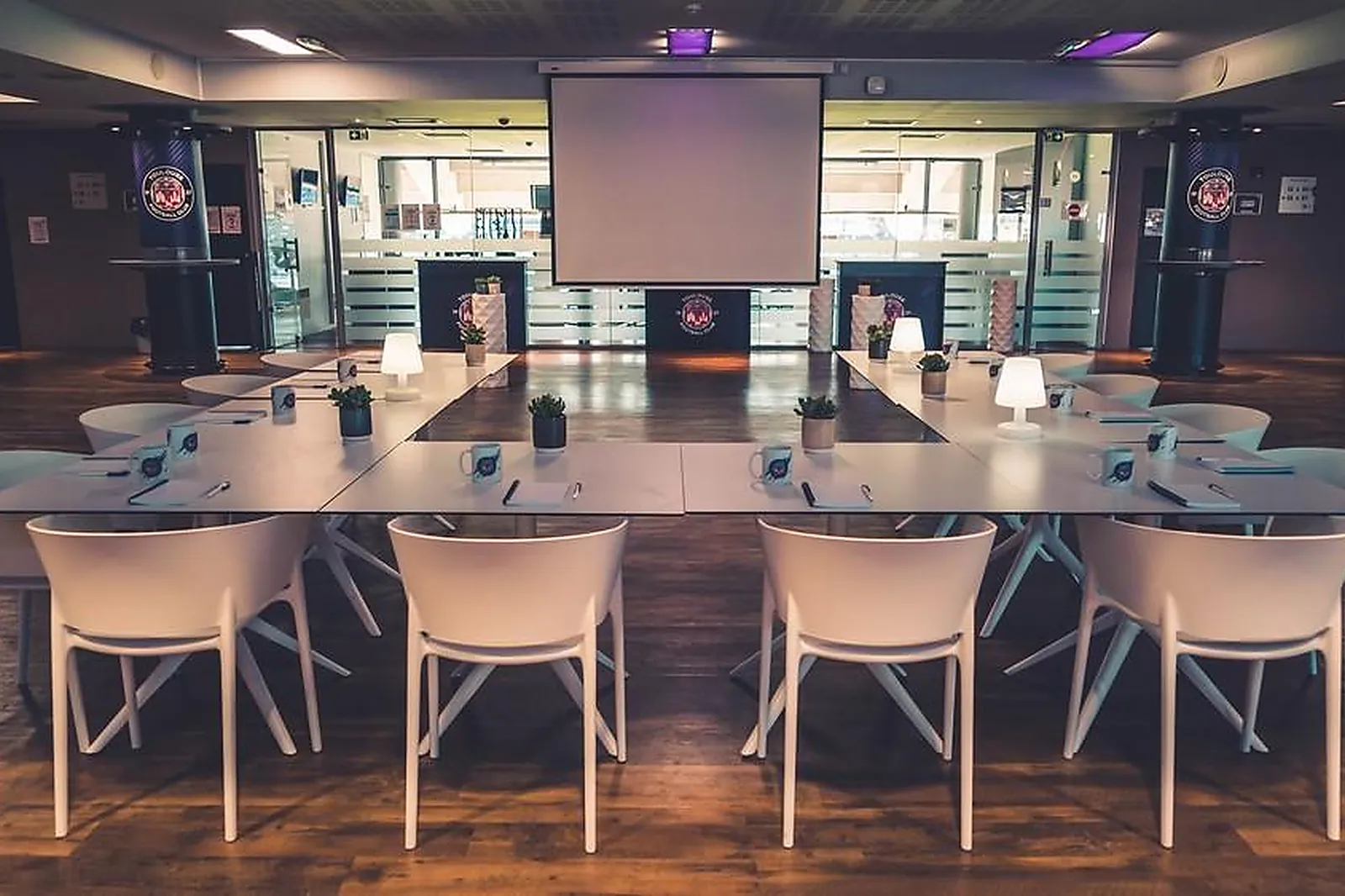 Lieux événementiels, LES ESPACES DU STADIUM