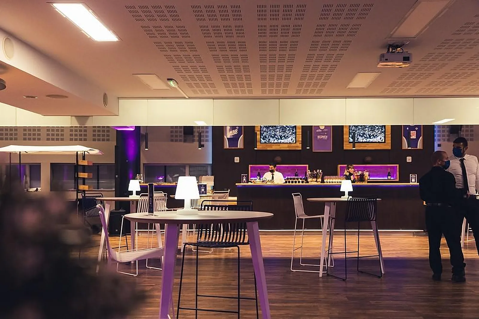 Lieux événementiels, LES ESPACES DU STADIUM