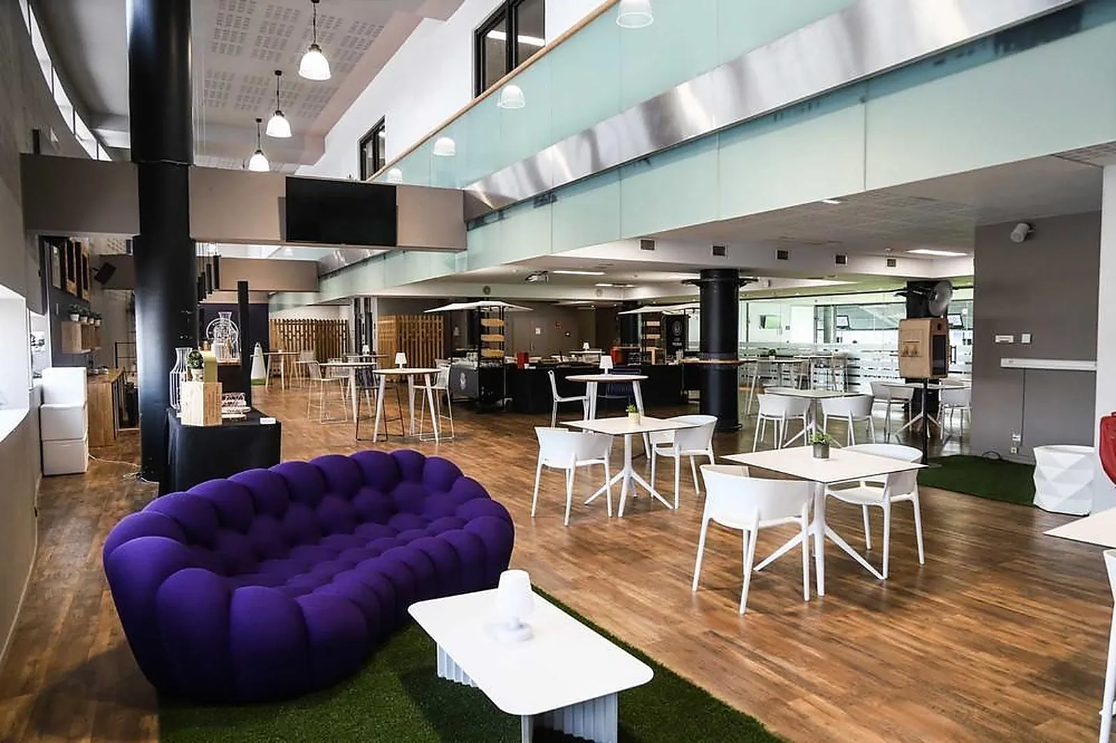 Lieux événementiels, LES ESPACES DU STADIUM