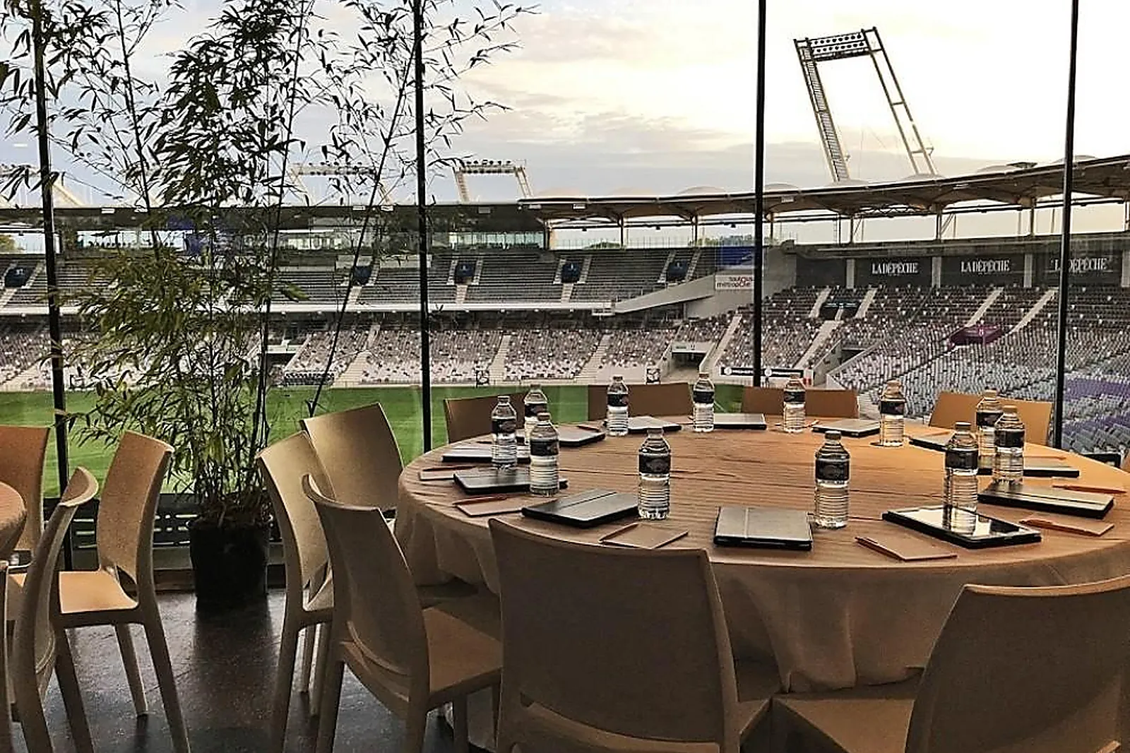 Lieux événementiels, LES ESPACES DU STADIUM