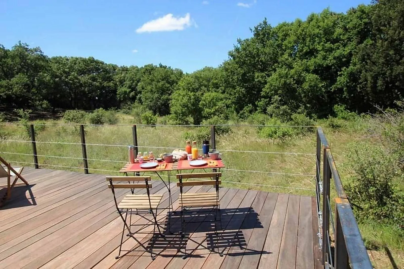 Lieux événementiels, LES ESPLANES