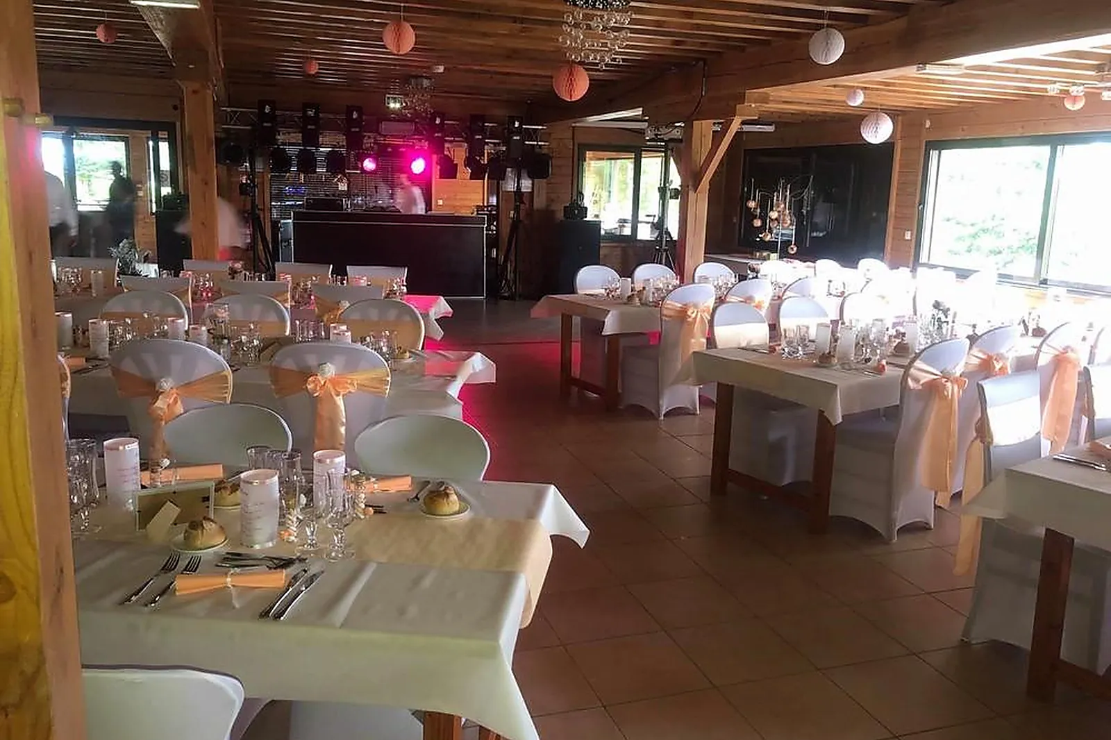 Lieux événementiels, LES ETANGS DE VAUX