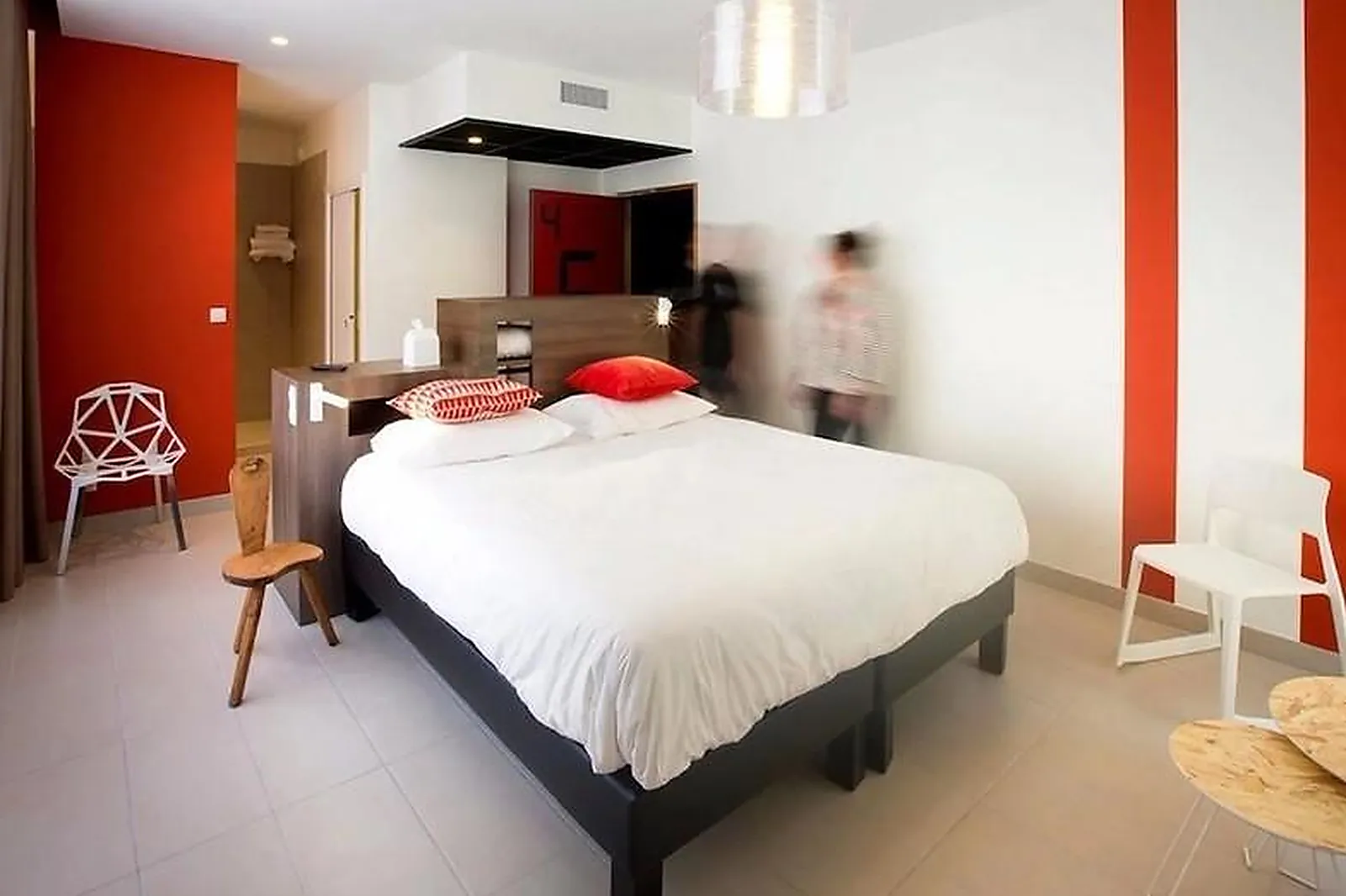 Lieux événementiels, LES FLEURINES