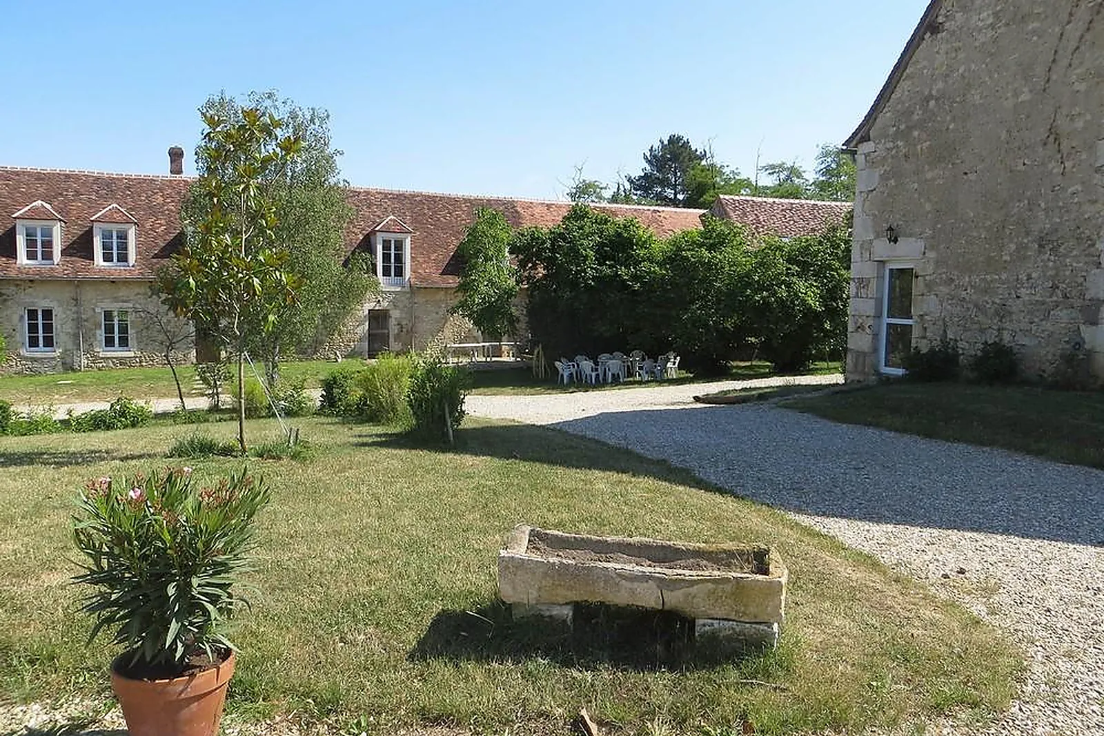 Lieux événementiels, LES FONTENEILLES