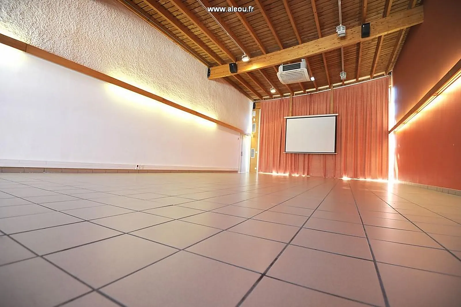 Lieux événementiels, LES FORÉZIALES