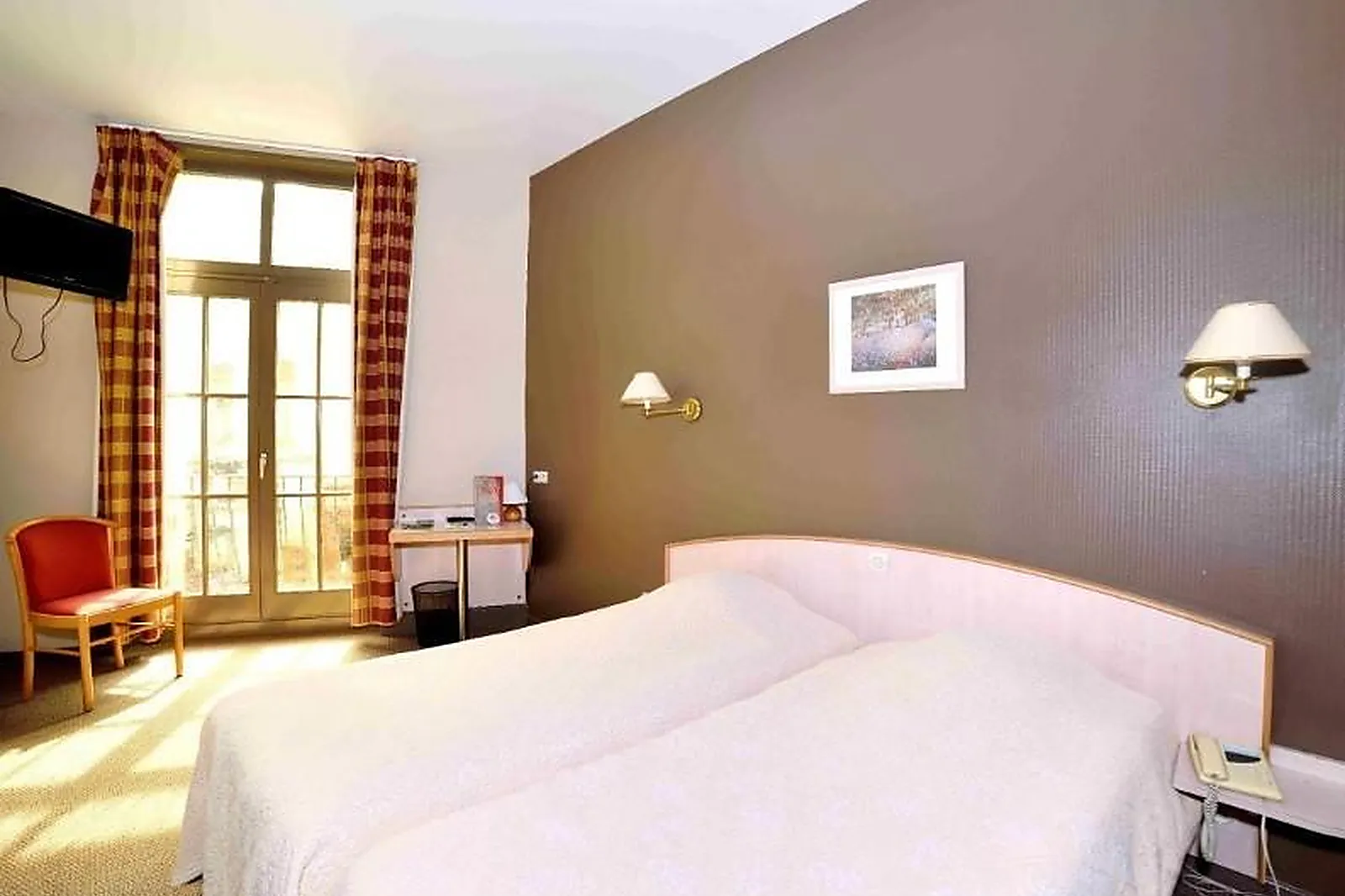 Lieux événementiels, LES FRANGINS SAINT-OMER