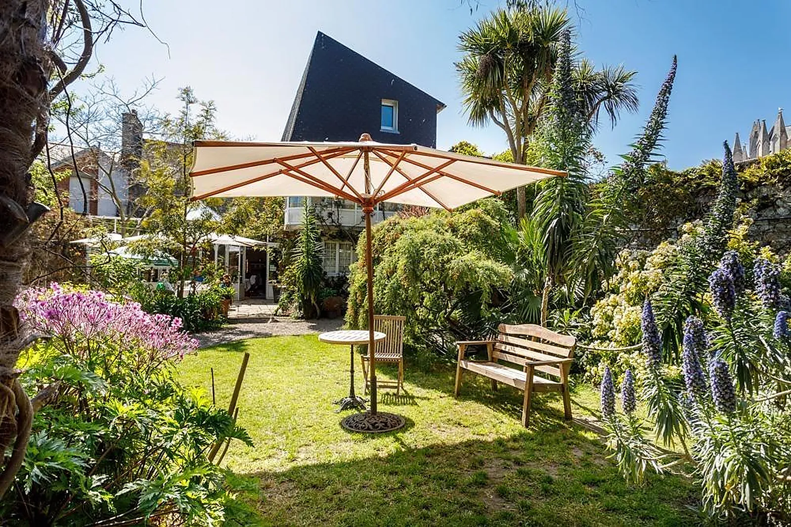 Lieux événementiels, LES FUCHSIAS