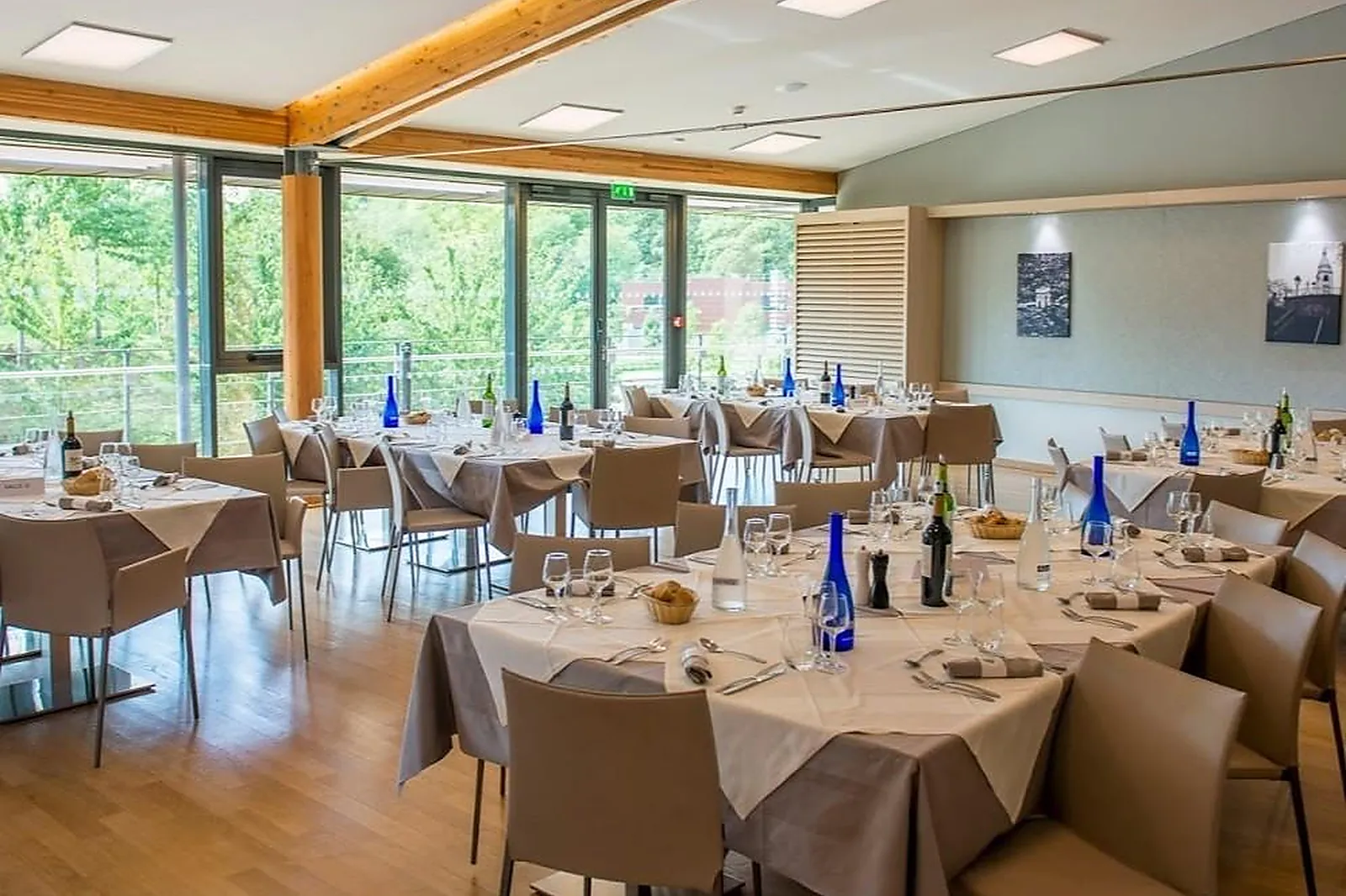 Lieux événementiels, LES GÂTINES