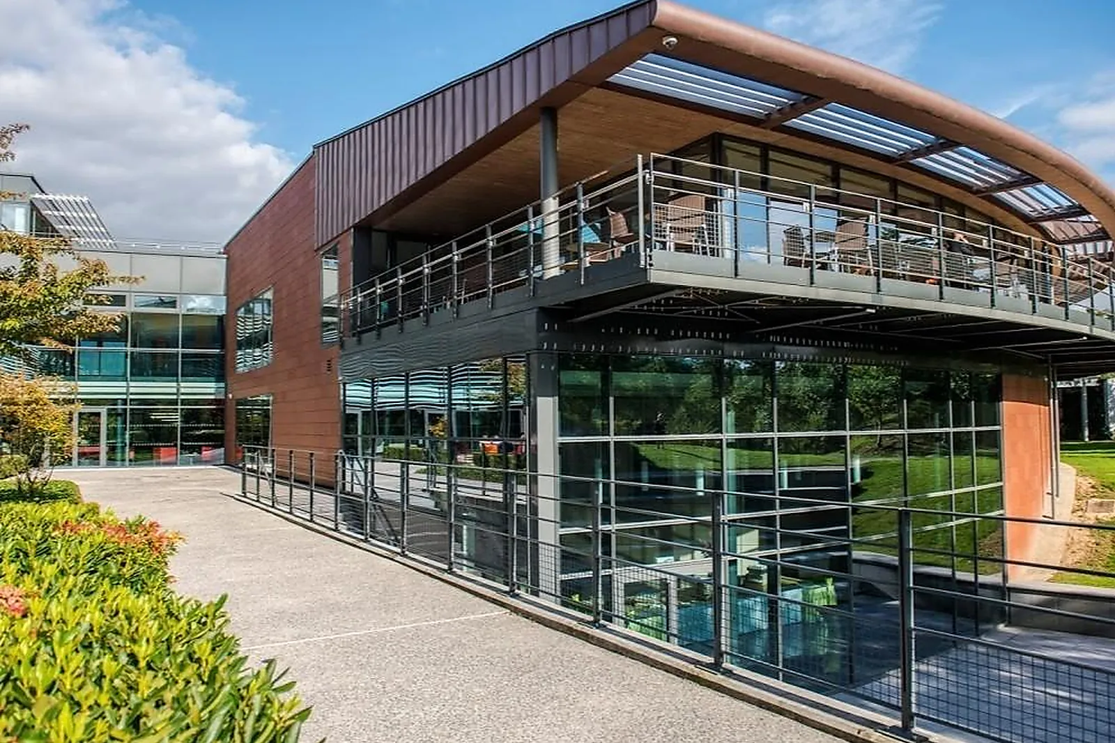 Lieux événementiels, LES GÂTINES