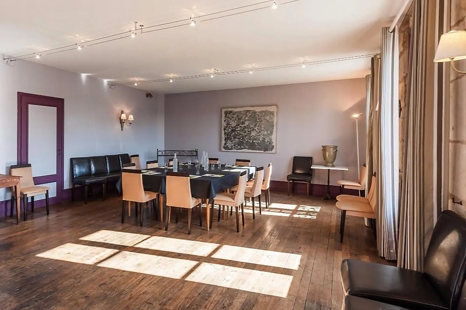 Lieux événementiels, LES GLYCINES