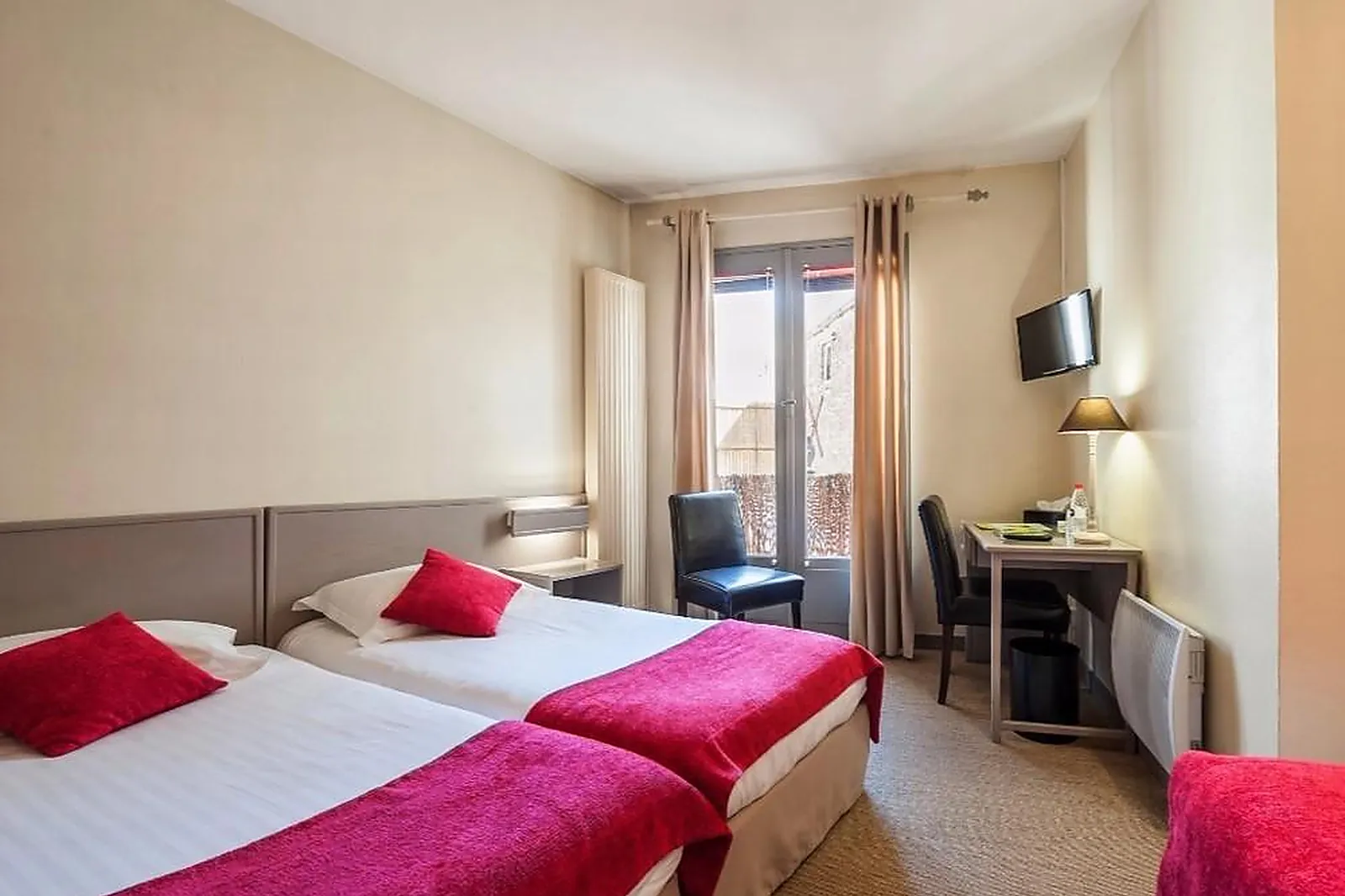 Lieux événementiels, LES GLYCINES