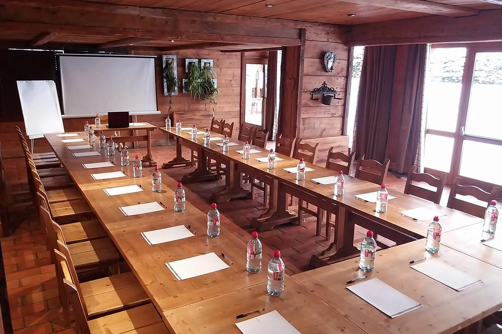 Lieux événementiels, LES GRANDS MONTETS HÔTEL  SPA