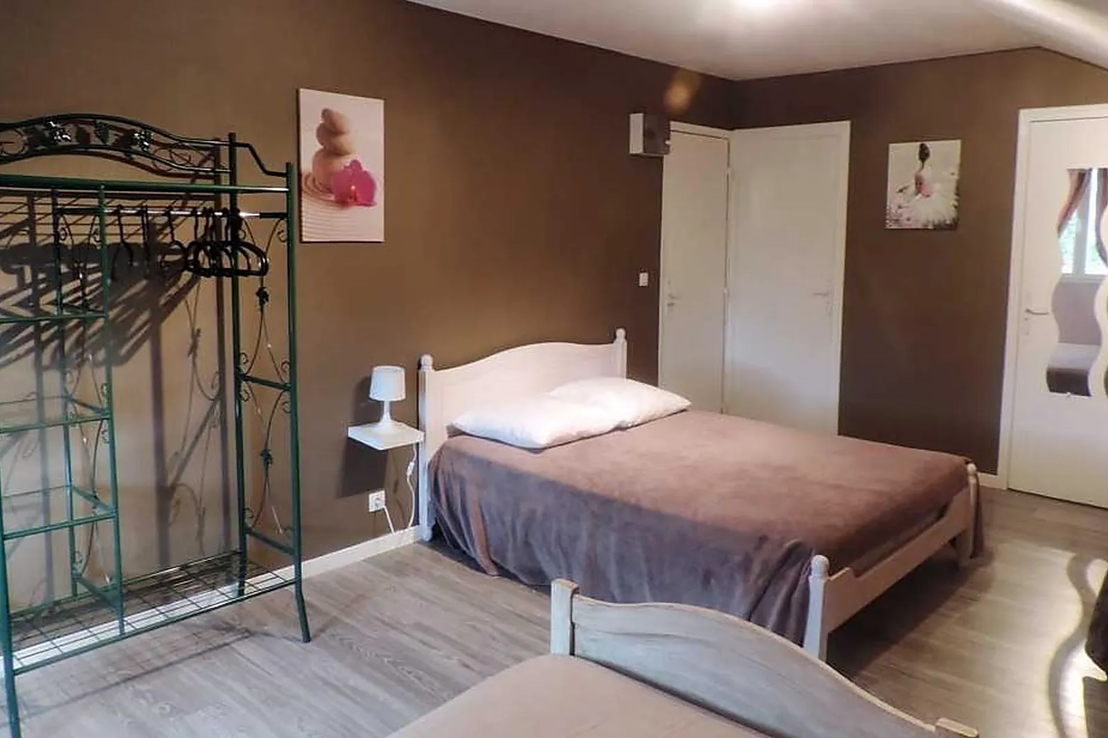 Lieux événementiels, LES GRANGES DE LA FESTOYRIE