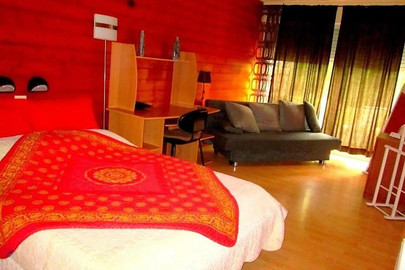 Lieux événementiels, LES GRAVADES