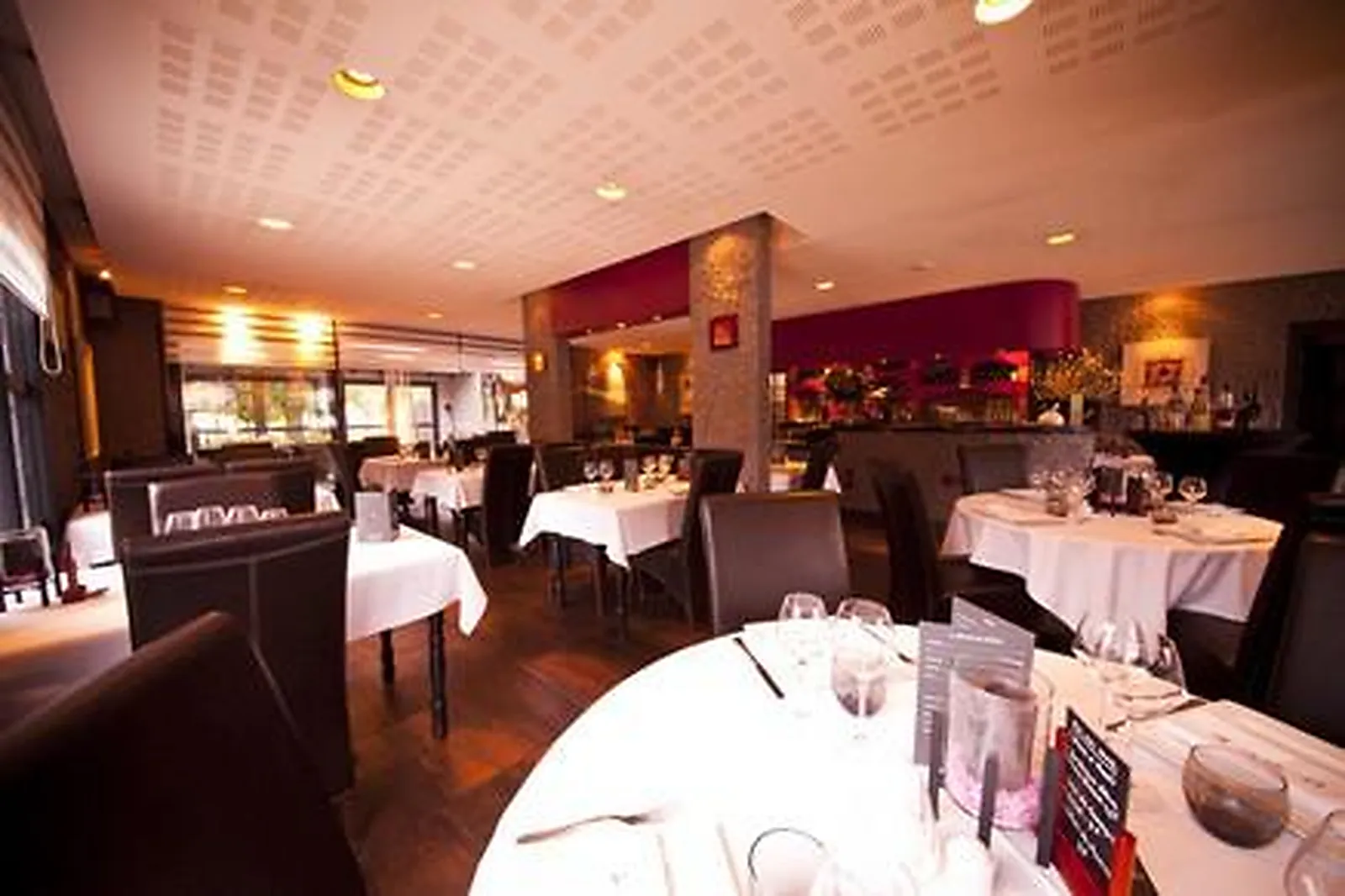 Lieux événementiels, LES GRILLONS