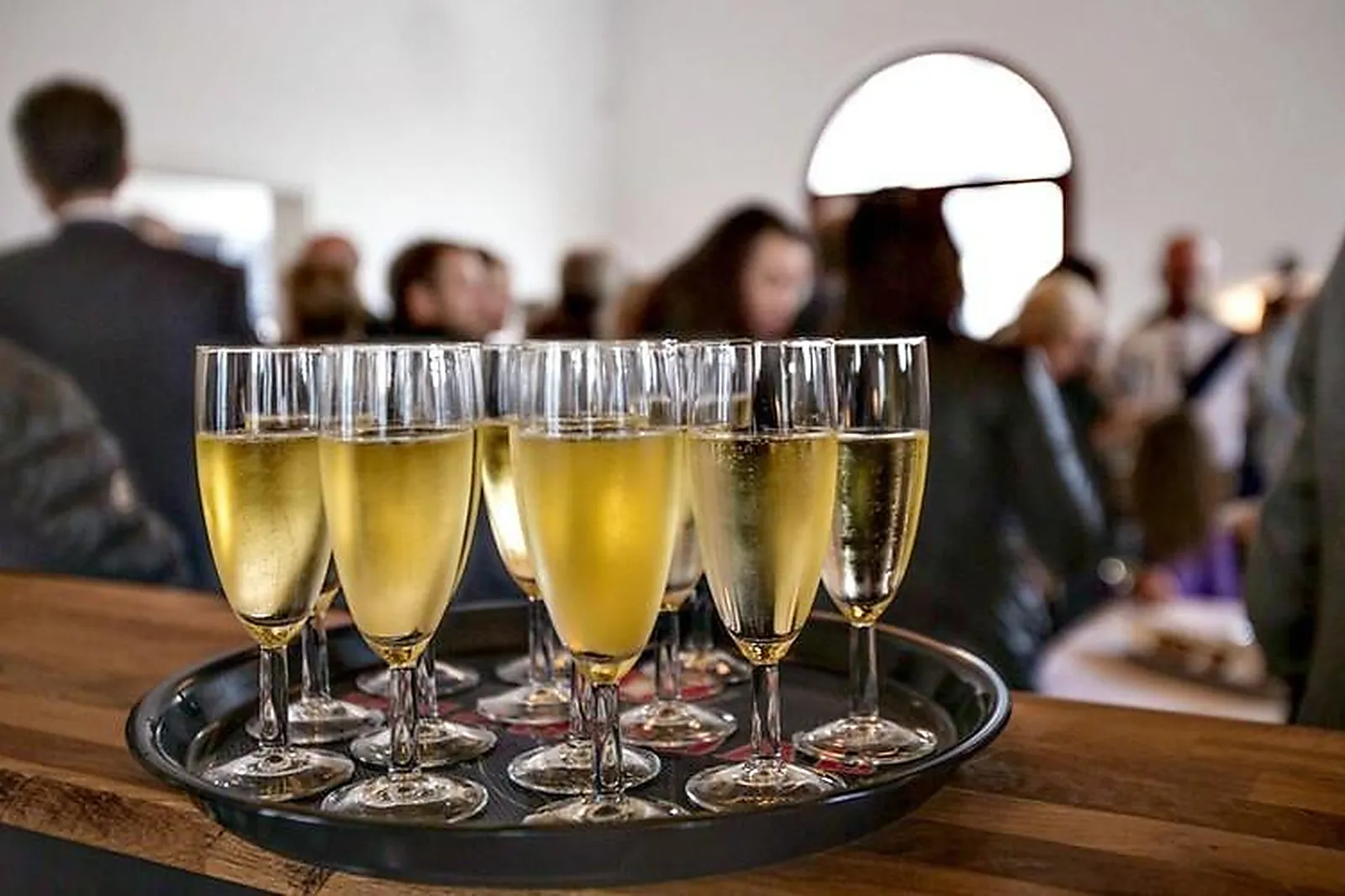 Lieux événementiels, LES HALLES DE SAINT VULBAS