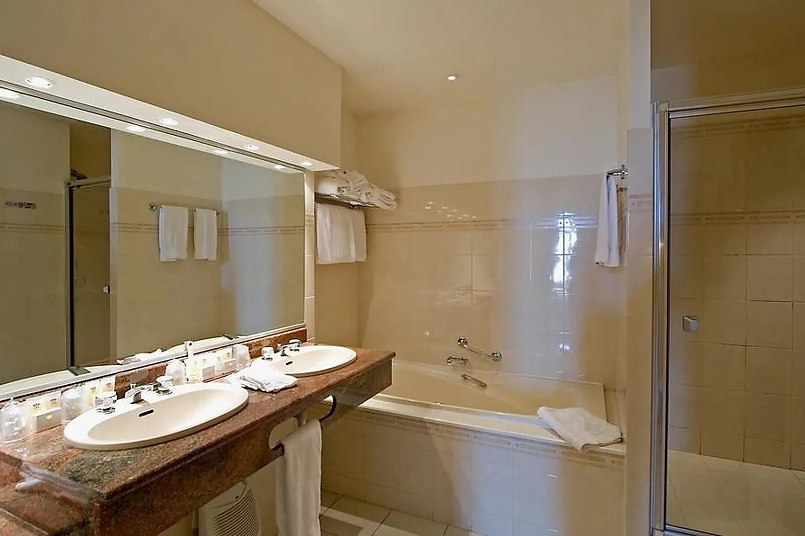 Lieux événementiels, LES HAUTES ROCHES