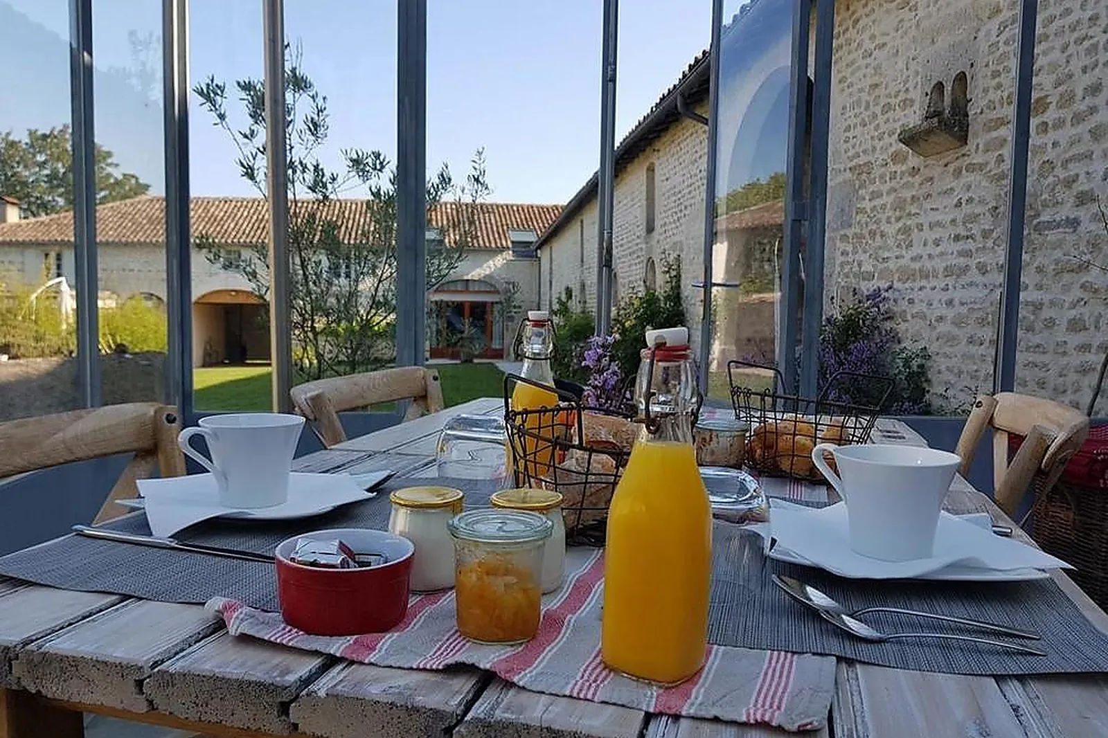 Lieux événementiels, LES HAUTS DE CHALONNE