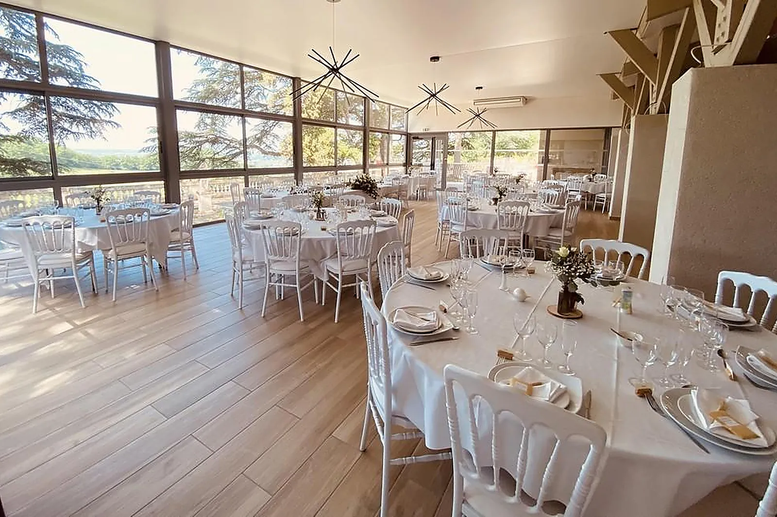 Lieux événementiels, LES HAUTS DE LA FRÉGATE