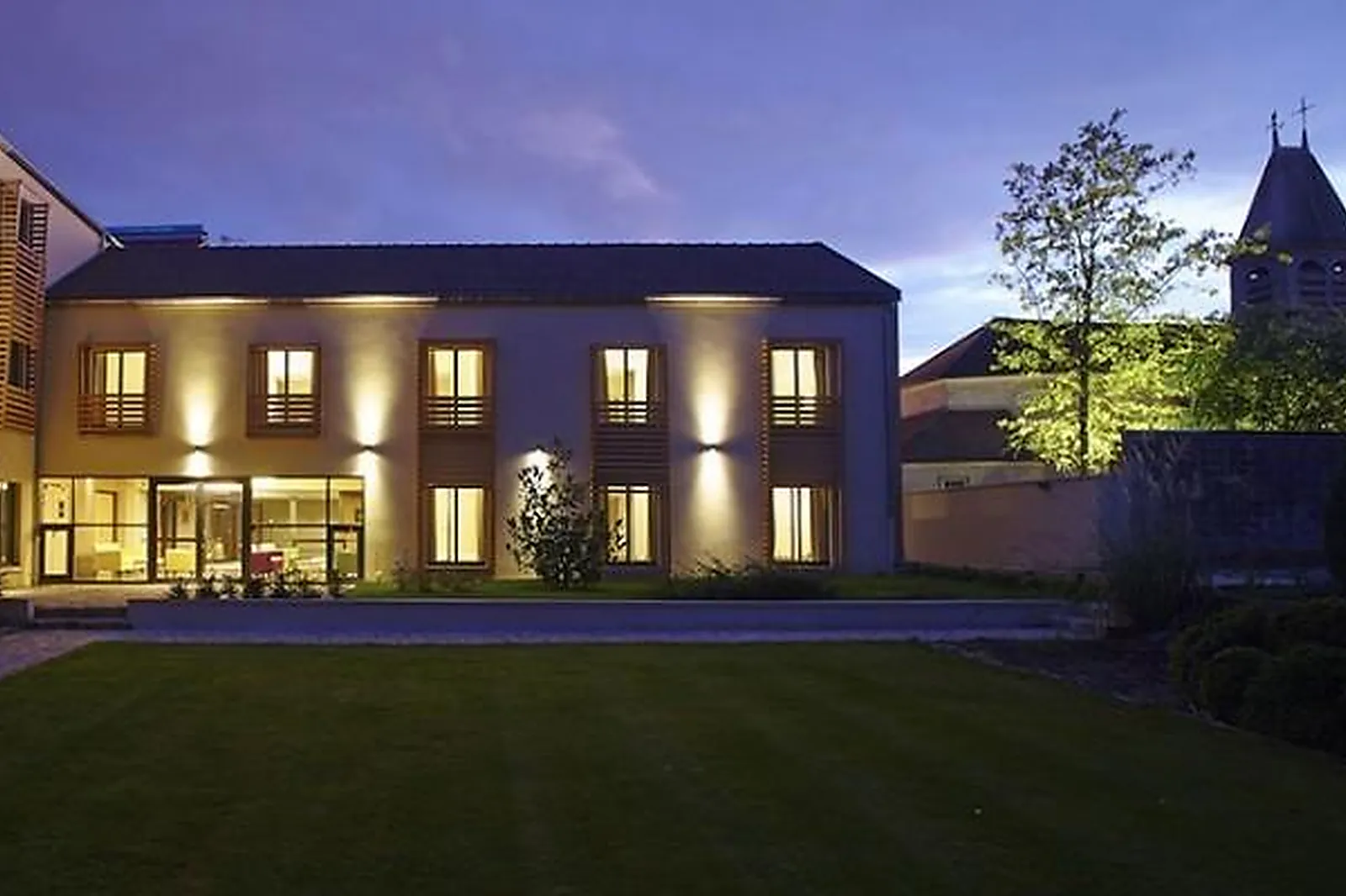 Lieux événementiels, LES HERBES FOLLES MAUREGARD