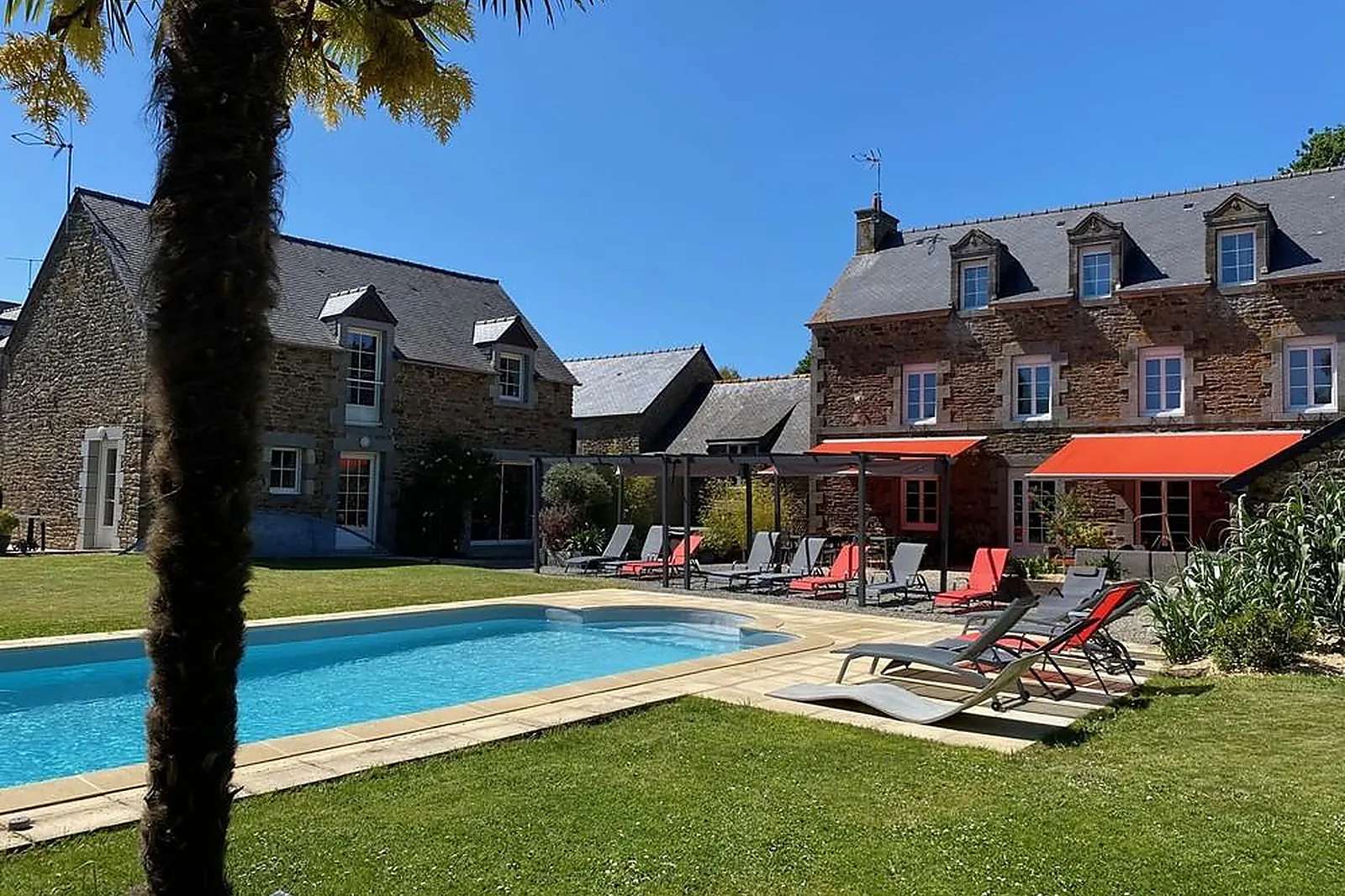 Lieux événementiels, LES HERVELINES