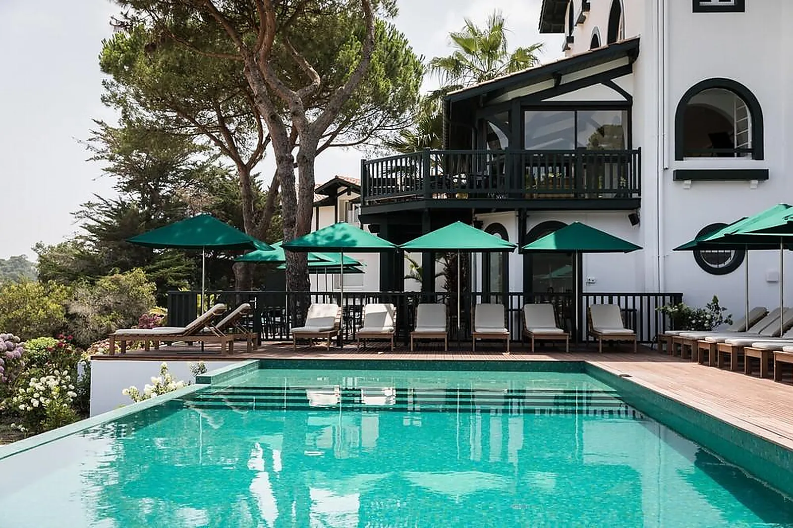 Lieux événementiels, LES HORTENSIAS DU LAC