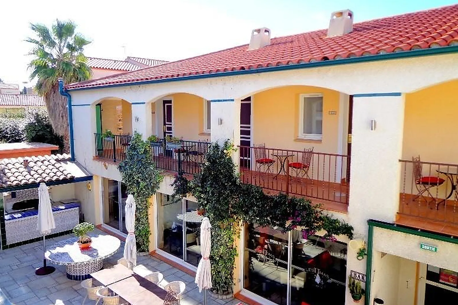 Lieux événementiels, LES II MAS