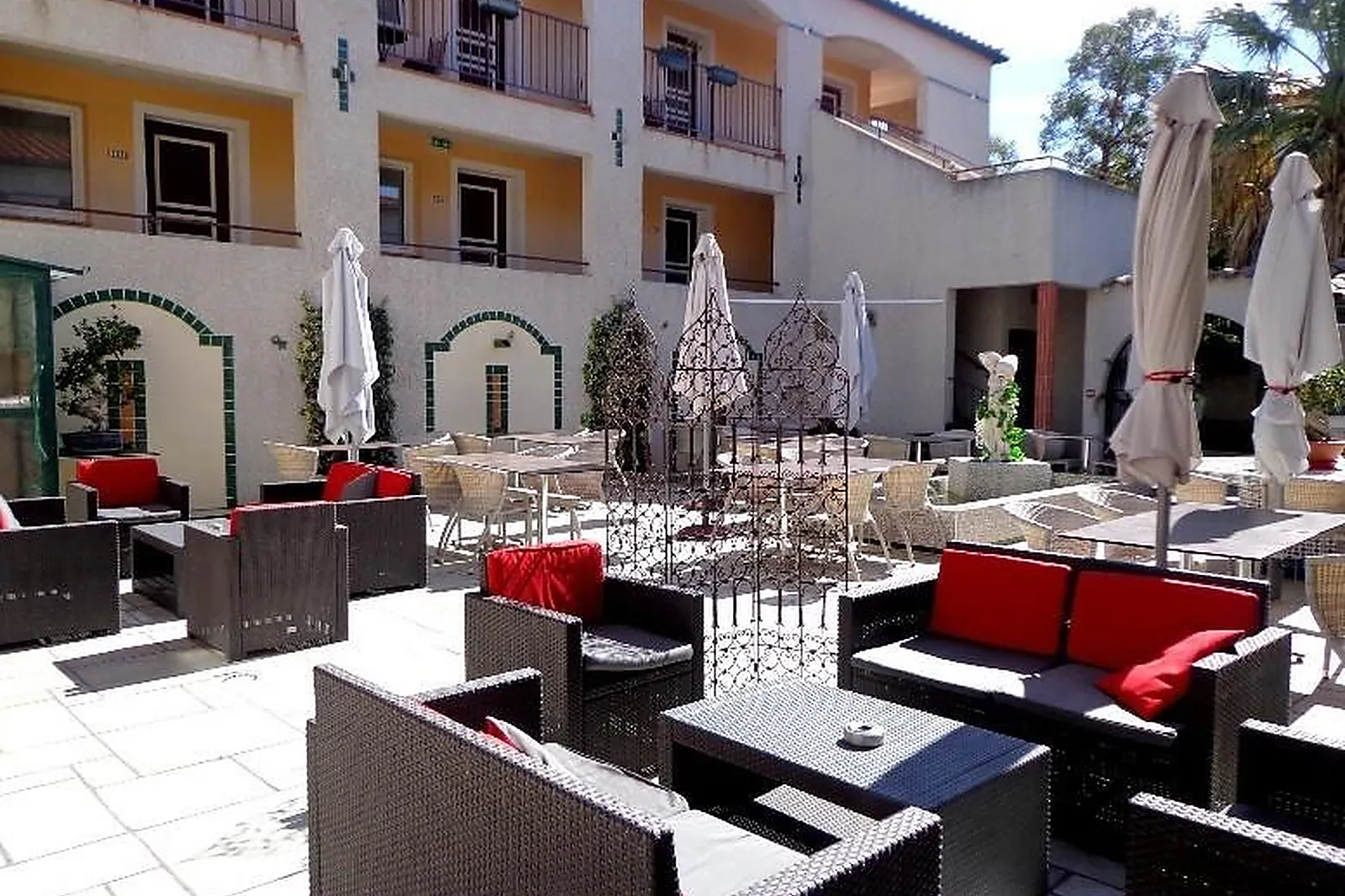 Lieux événementiels, LES II MAS