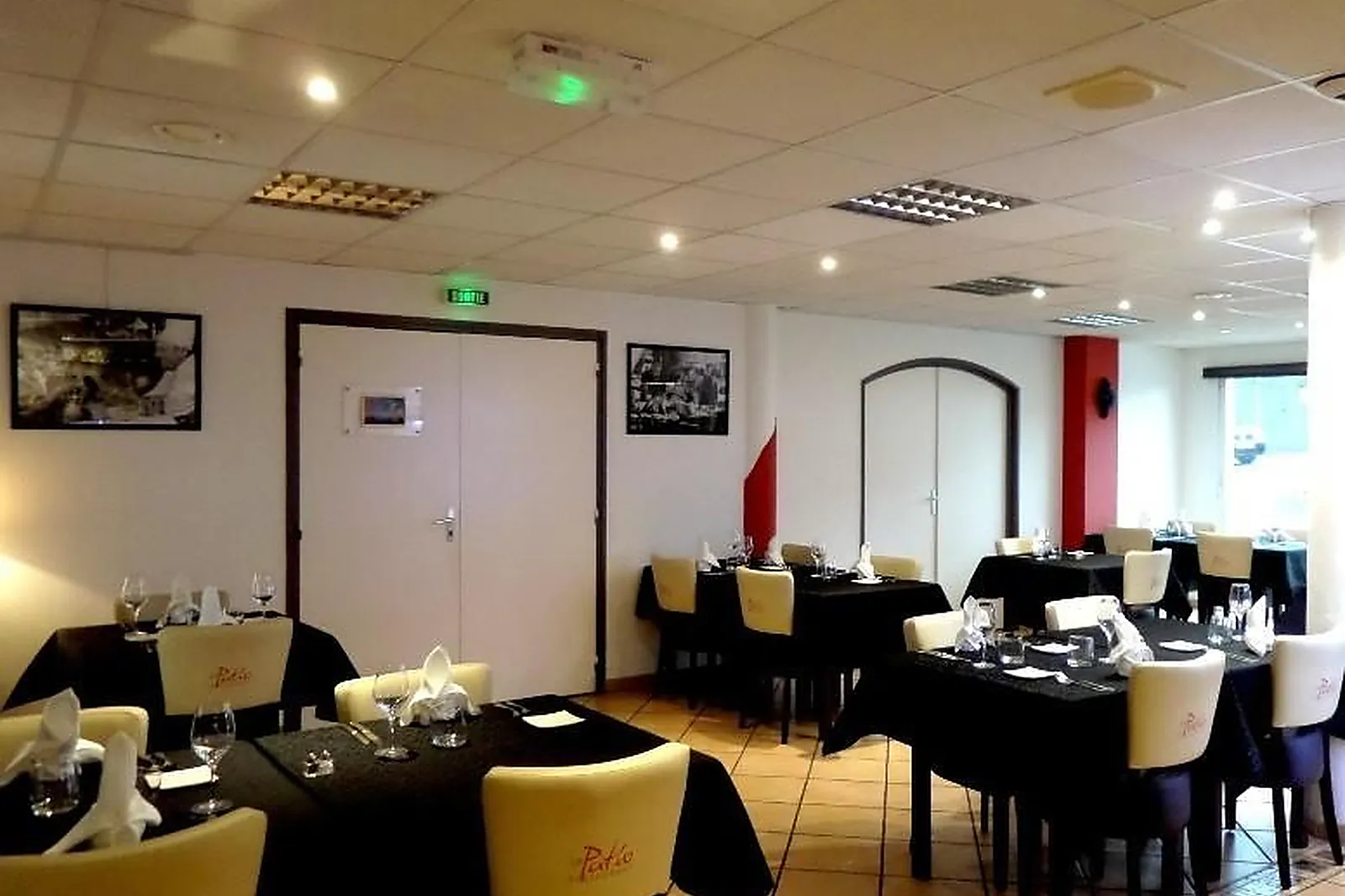 Lieux événementiels, LES II MAS