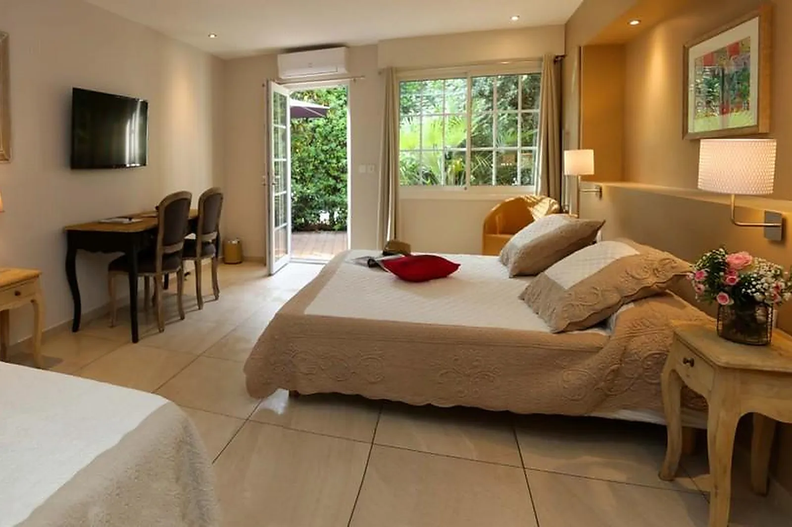 Lieux événementiels, LES JARDINS DE CASSIS