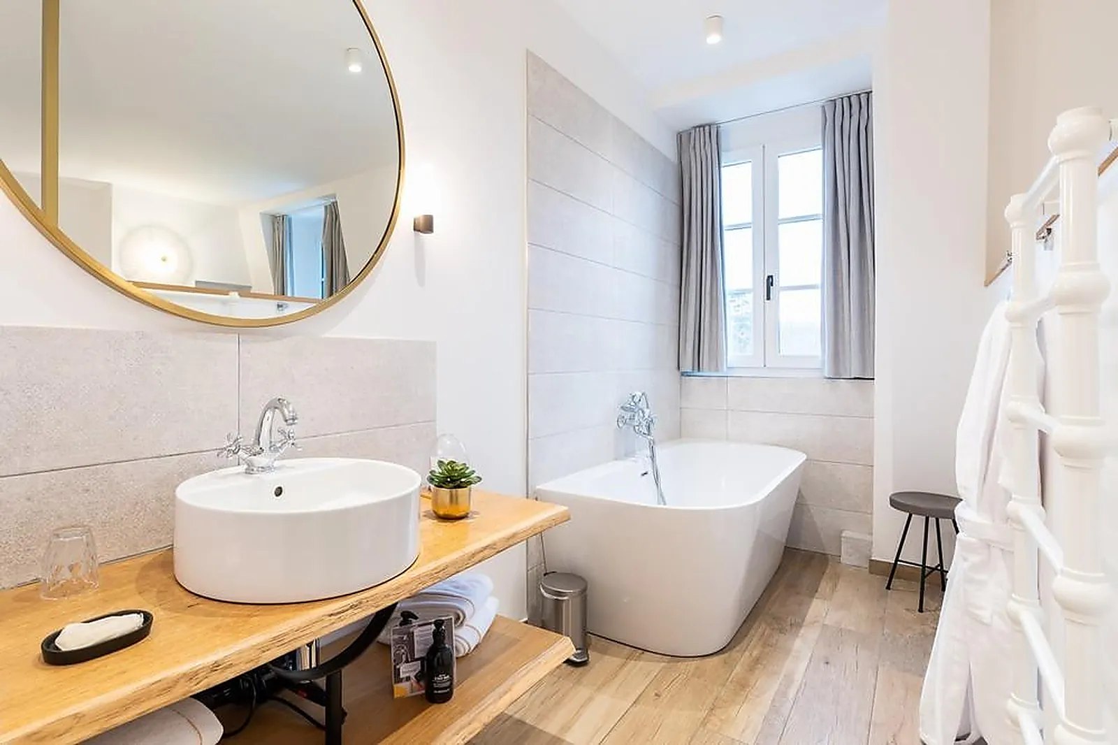 Lieux événementiels, LES JARDINS DE COPPÉLIA