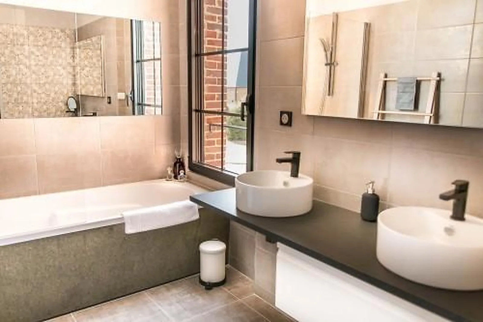 Lieux événementiels, LES JARDINS DE JOSÉPHINE